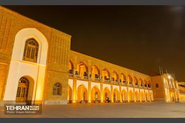 خانه شهر (بلدیه) 8