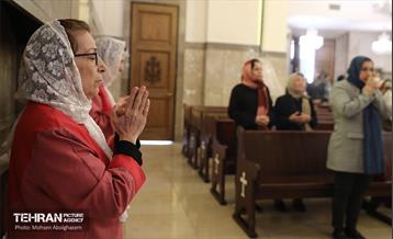 حضور سخنگوی شهرداری تهران در کلیسای گریگور مقدس 14