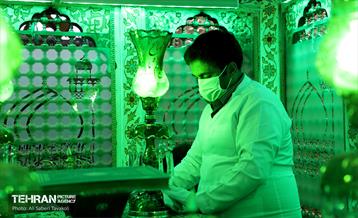 آئین غبار روبی ضریح مطهر امامزاده صالح(ع)  4