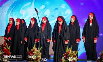 شب‌های فیروزه‌ای در آب و آتش 16