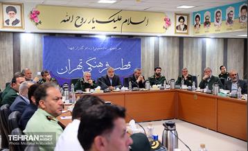 نشست بررسی طرح و برنامه‌ها در بهشت زهرا(س) 15