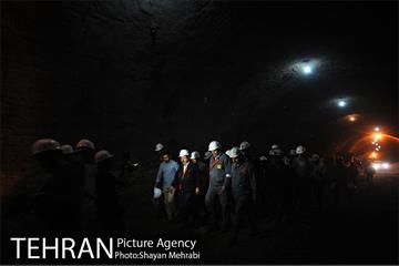 اتصال یازدهمین مقاطع تونل در خط ۶ متروی تهران  12