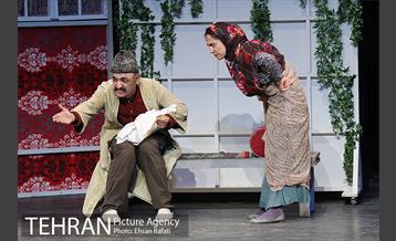 نمایش شیش و بش به کارگردانی جواد روشن 12