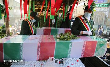 تشییع دو شهید گمنام در منطقه 15