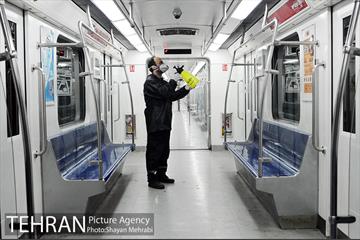 عملیات ضد عفونی کردن مترو تهران 27