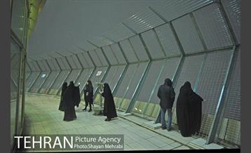 بانگ "الله اکبر" از فراز برج میلاد 13