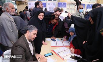 انتخابات 1402 در مسجد لرزاده 13