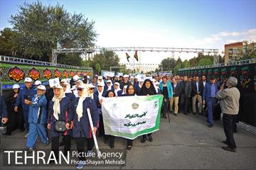 پیاده روی و گردهمایی سالمندان با حضور شهردار تهران 1