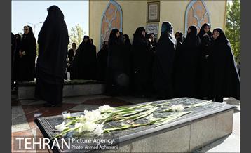 پیاده روی خانوادگی نازی آبادی ها 21