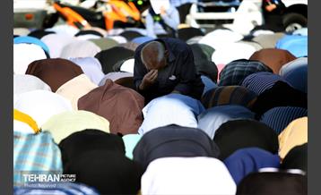 در حاشیه نماز جمعه تهران به امامت رهبر انقلاب 4