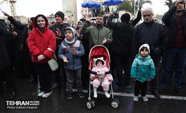 جشن نیمه‌شعبان در میدان ولی‌عصر (عج) 47