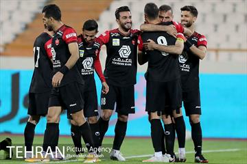 دیدار تیم های فوتبال پرسپولیس و مس کرمان 6