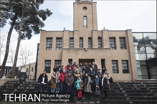 بازدید خبرنگاران و اصحاب رسانه از باغ موزه قصر و برج میلاد‎ 1