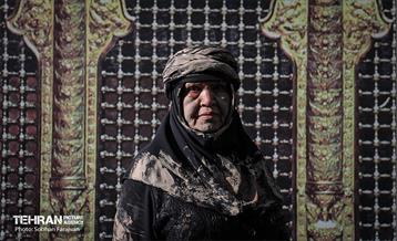 حبُّ الحُسَین هویّتُنا 13