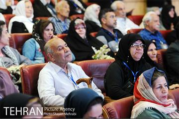 مراسم روز جهانی سالمند با حضور شهردار تهران 7