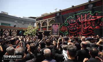 عزاداری ظهر عاشورا در امامزاده صالح (ع) 41