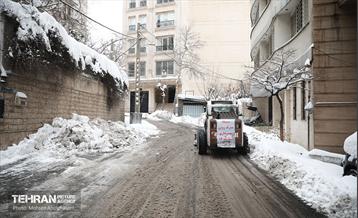 بازگشایی معابر منطقه یک 33