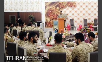 شب یلدا در کنار حافظان امنیت 11