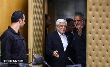 نشست صمیمانه شهردار تهران با معاون اول رئیس‌جمهور