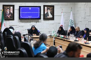 نشست خبری مدیرکل محیط زیست و توسعه پایدار شهرداری تهران 1