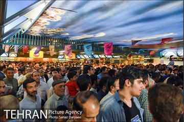 خدمات‌رسانی مترو تهران به نمازگزاران عیدسعیدفطر 43
