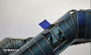 وزرش باد و طوفان در تهران 9