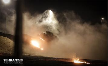 بازدید شهردار تهران از رزم نمایش معبر 17