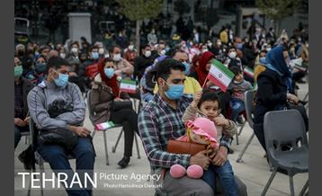 اجرای کنسرت سالار عقیلی در باغ کتاب 4