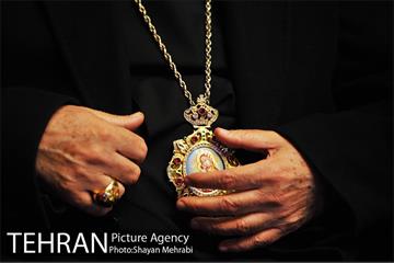 نشست شهردار تهران با رهبران ادیان توحیدی و جمعی از چهره های برجسته اقلیت دینی‎ 24