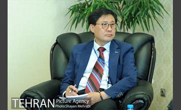 دیدار میهمانان خارجی حاضر در اجلاس جهانی شوراها و شهرداران با رییس مرکز ارتباطات و امور بین الملل شهرداری تهران 28