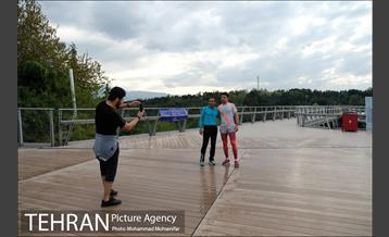 پیاده روی ۷۰۰ نفری در اراضی عباس آباد 2