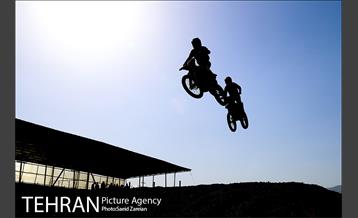 امضاءتفاهم نامه همکاری میان سازمان ورزش شهرداری تهران و فدراسیون موتورسواری و اتومبیلرانی 13