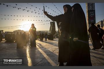 نجات اهل عالم با حسین است  35