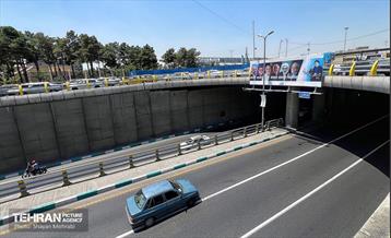 نصب تبلیغات نامزدهای چهاردهمین دوره انتخابات ریاست جمهوری در پایتخت 67