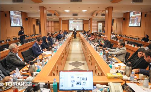 نشست مدیران شهری با شرکت های دانش بنیان 11