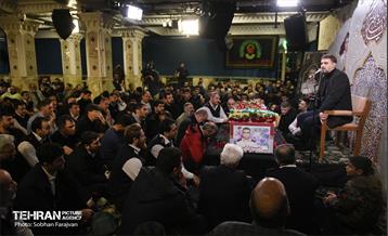 وداع با پیکر شهید «قریب رضا دارابی» 23