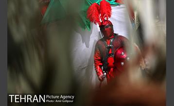 مراسم آتش زدن خیمه ها در ظهر عاشورا‎ 6