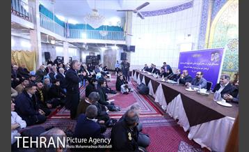 دیدار مردمی نمایندگان مجلس، اعضای شورای شهر، فرماندار تهران و شهردار منطقه ۸ 13
