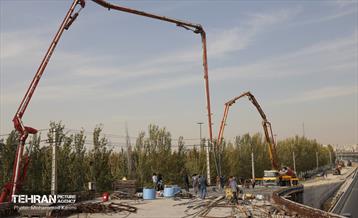 بازدید شهردار منطقه 16 از غیر همسطح شهید نواب صفوی 4