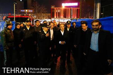 بازدید سرزده  شهردار تهران از محل آتش‌سوزی ساختمان برق حرارتی وزارت نیرو 1