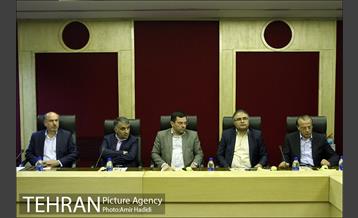 آیین رونمایی از نخستین فروشگاه دیواری کشور توسط فروشگاه شهروند 8