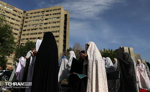 اقامه نماز عید فطر در شهرک اکباتان 22