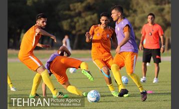 تمرین تیم فوتبال نفت تهران