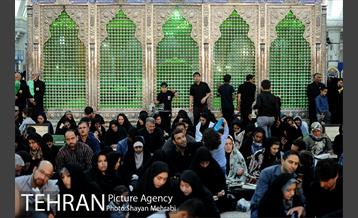 احیای شب نوزدهم ماه مبارک رمضان در حرم امام خمینی(ره) 30