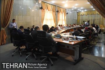 نشست خبری علی اعطا سخنگوی شورای اسلامی شهر تهران 12