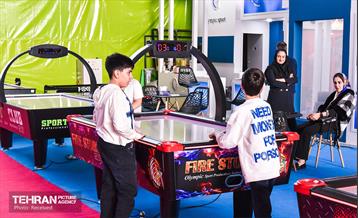 افتتاح نمایشگاه صنعت تفریحات و شهربازی در شهر آفتاب 12