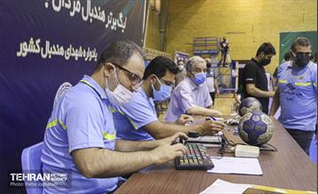 روز سوم مسابقات لیگ برتر هندبال 30