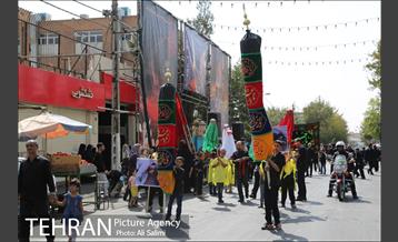 برگزاری مراسم سوگواری سالار شهیدان امام حسین (ع) در محلات منطقه 15 11