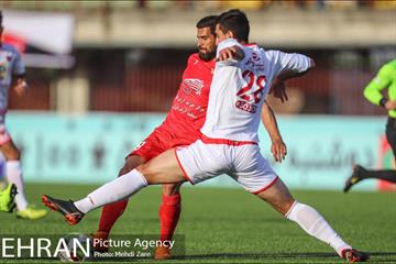 دیدار تیم‌های فوتبال پرسپولیس - سپیدرود رشت 8