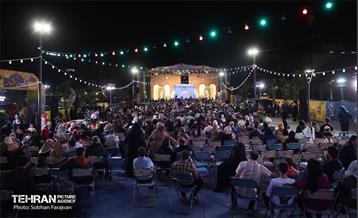 ویژه برنامه «مهمونی شهر» در باغ‌راه حضرت زهرا(س) - ۶ 1